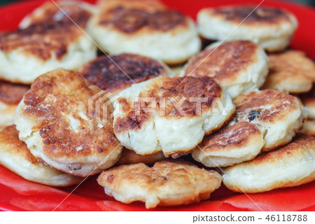 Home cheese pancakes 46118788