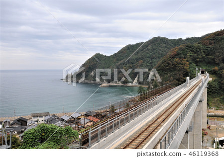 Surplus iron bridge and the Japan Sea 46119368