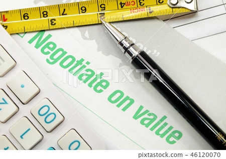 Negotiate on value printed on a book 46120070
