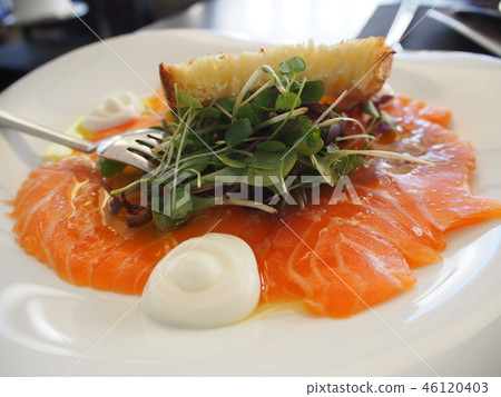 smoked salmon smoked salmon 46120403
