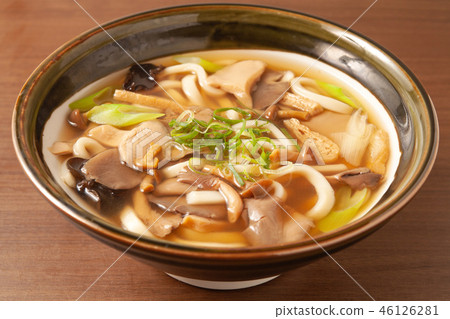 蘑菇烏冬面 46126281