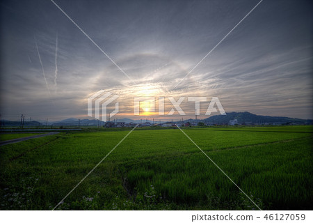 sun halo and sun dog sun halo and sun dog 46127059