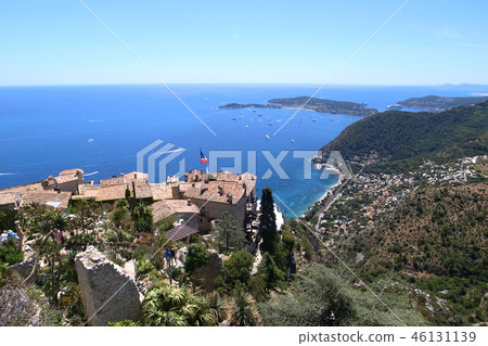 從尼斯附近埃茲村觀景台的視圖 從尼斯附近埃茲村觀景台的視圖 46131139