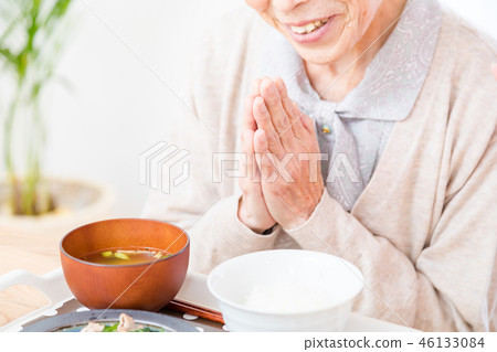 高級吃飯 高級吃飯 46133084