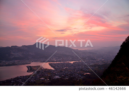 Gokenzan (Hachiguriyama) morning burn (from Yajima round burial mound) 46142666