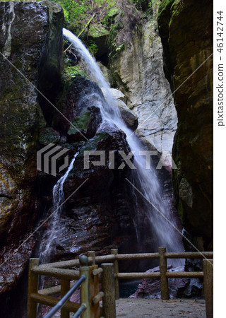 Nakatsu Gorge 12 Amerin Falls（Kinagawa Yodogawa-gun Ninagawa Town） 46142744