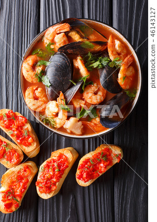 Bouillabaisse soup with seafood and fish Bouillabaisse soup with seafood and fish 46143127