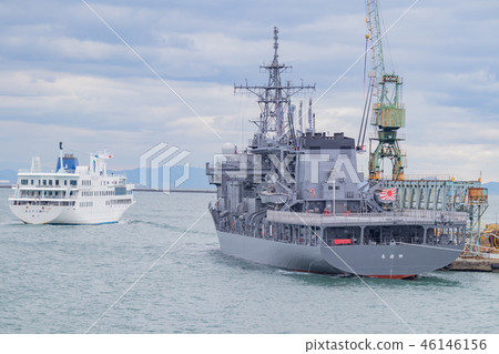 Kobe Port's submarine rescue boat Chihaya 46146156