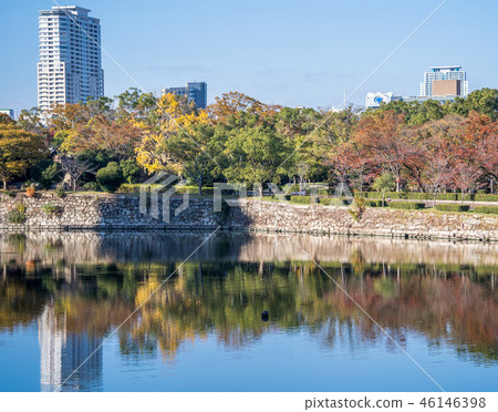 日本 秋天 大阪城 世界遺產 城牆 護城河 osaka castle 大阪城公園 46146398