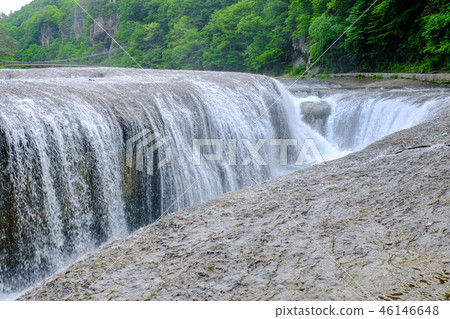 Fubuzuki waterfall 46146648