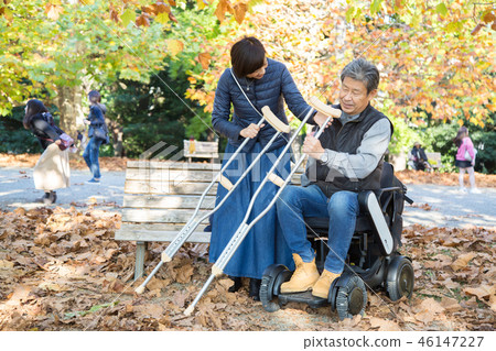 Senior couple care latest electric wheelchair men wheelchair Senior couple care latest electric wheelchair men wheelchair 46147227