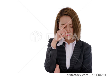 一套西裝的女人 46148791