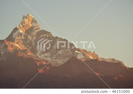 Sunrise of Machapupare 46151000