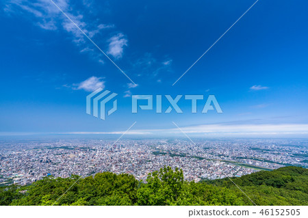 «北海道»從Mt. Moiwa到札幌市的全景 «北海道»從Mt. Moiwa到札幌市的全景 46152505
