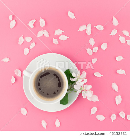 Flat lay of coffee and white flowers petals Flat lay of coffee and white flowers petals 46152881