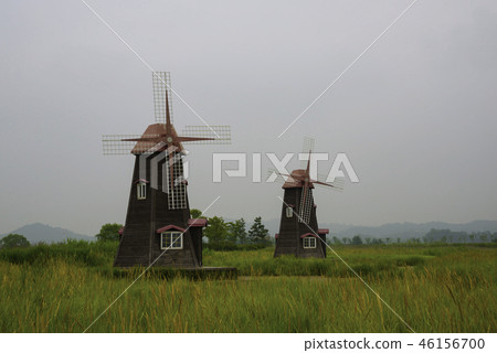 windmill 46156700