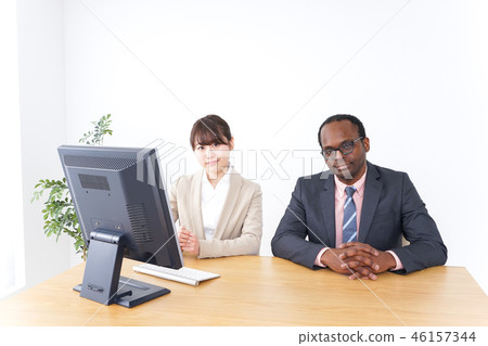 外國工人 46157344