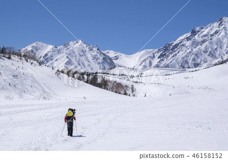 Tsugaike nature park in winter 46158152