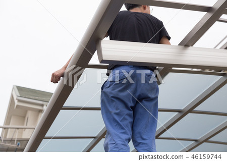 Car port installation work 46159744