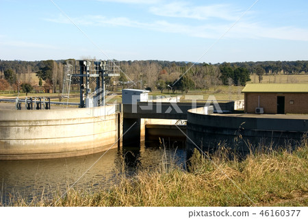 Wingecarribee Dam 46160377