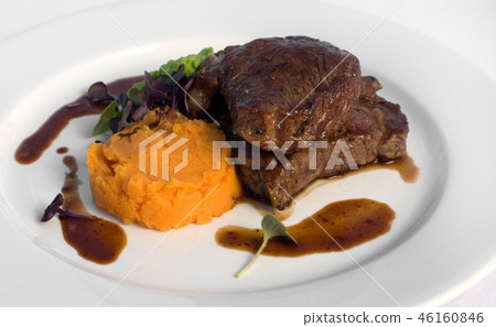 Sirloin Steak with Sweet Potato Mash Sirloin Steak with Sweet Potato Mash 46160846