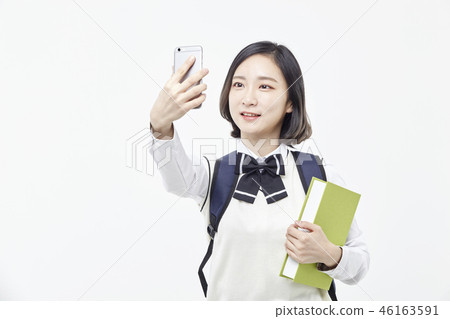 Middle school students, High school students, Students, Education 46163591