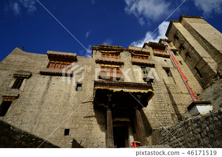 leh palace, royal palace, historic structure 46171519