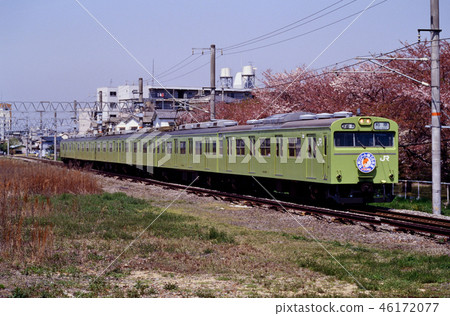 1994大和路線上的6系103高速車 1994大和路線上的6系103高速車 46172077