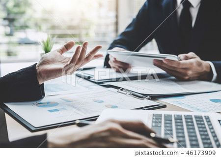 Finance manager meeting discussing company growth project succes 46173909