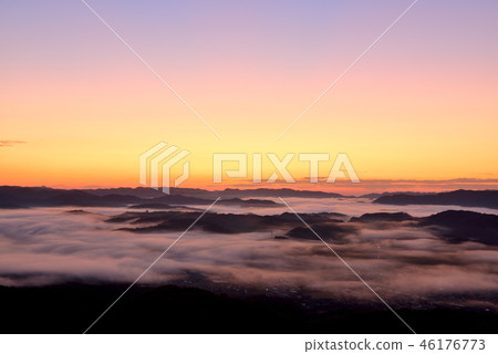 Mt. Mt. 46176773
