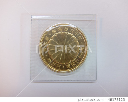 昭和天皇六十週年紀念幣10萬日元硬幣 昭和天皇六十週年紀念幣10萬日元硬幣 46178123