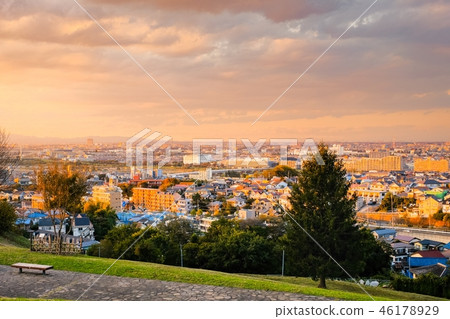 City at dusk (autumn) City at dusk (autumn) 46178929