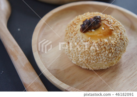 綠豆椪 月餅 46182091