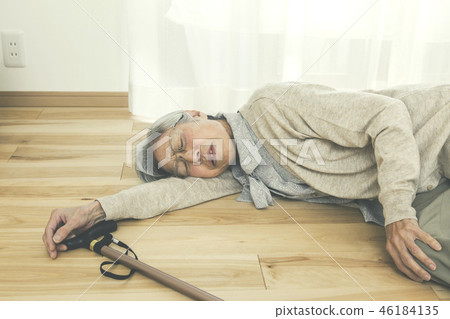 Fall accident of elderly people Care accident 46184135
