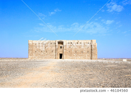 Desert castle Qasr Al-Harrana, Amman, Jordan Desert castle Qasr Al-Harrana, Amman, Jordan 46184560