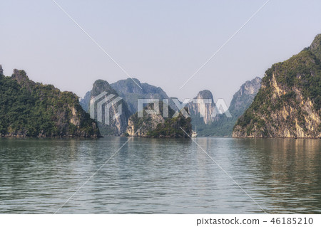 Halong bay 46185210