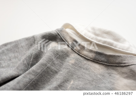 Discoloring 46186297