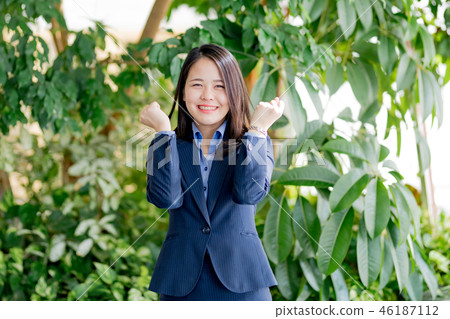 Women receptionist Women receptionist 46187112