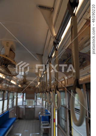 Toden汽車在車裡 Toden汽車在車裡 46190210