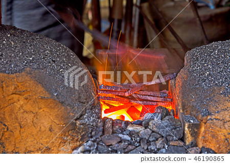 A blacksmith insisting on the old A blacksmith insisting on the old 46190865