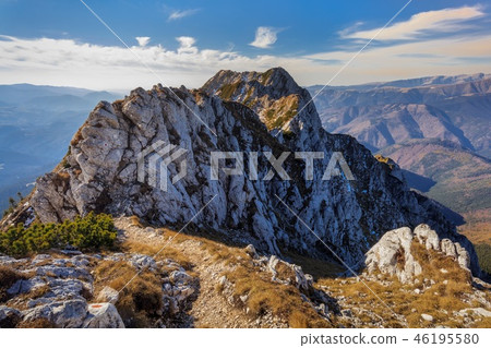 mountain landscape mountain landscape 46195580