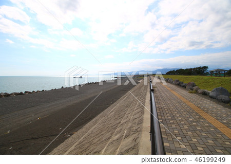 Tide breakwater Tide breakwater 46199249