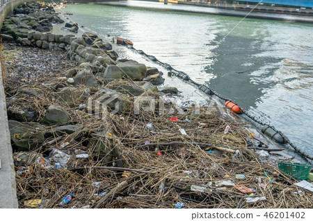 來自海洋，水，污染，廢物，環境問題的廢物 46201402
