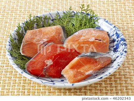 Cut off Cut off 46202343