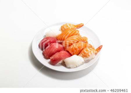 Japanese seafood sushi Sushi on whtie plate Japanese seafood sushi Sushi on whtie plate 46209461