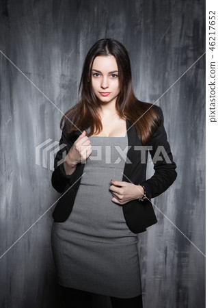 Portrait of sexy brunette Portrait of sexy brunette 46217652