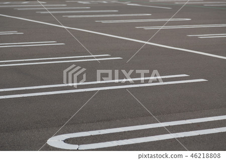  Parking Lot 46218808