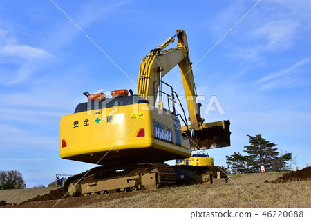 配備斜坡鏟鬥的液壓挖土機 46220088