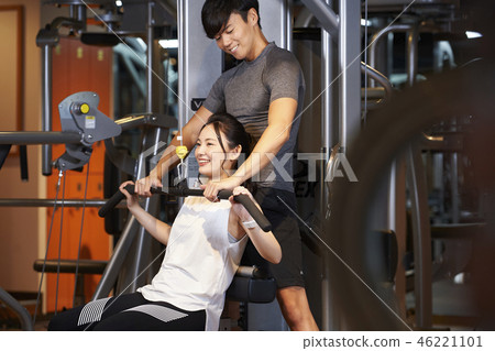 健身健身房 46221101