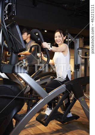 健身健身房 46221111